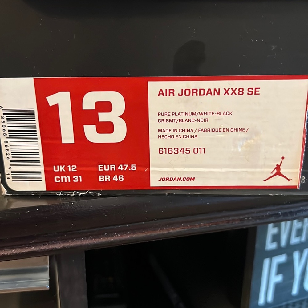 Like new Air Jordan XX8 SE pure platinum/white-black